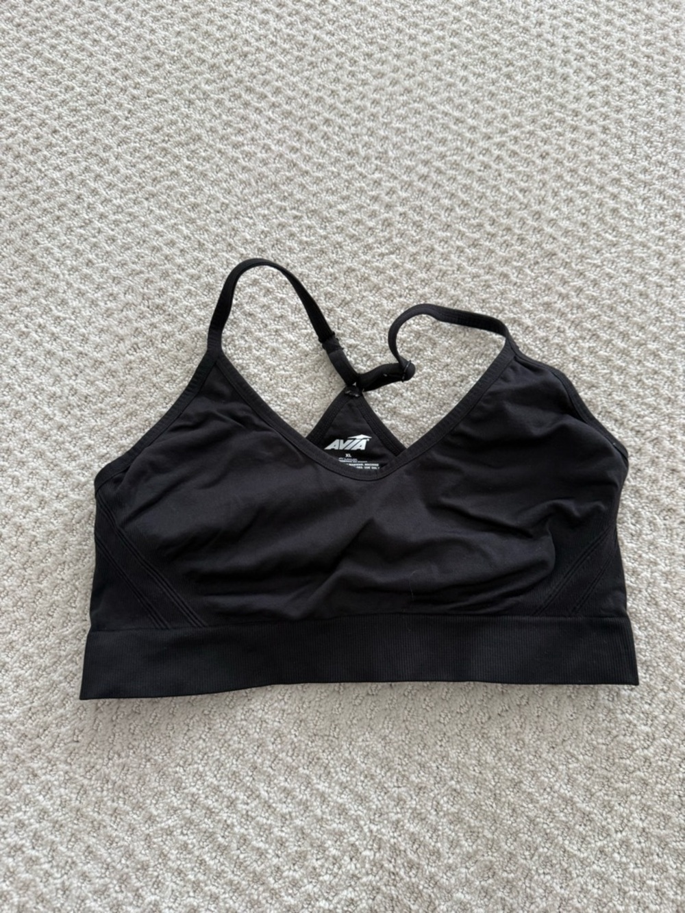 Black Seamless Sports Bralette